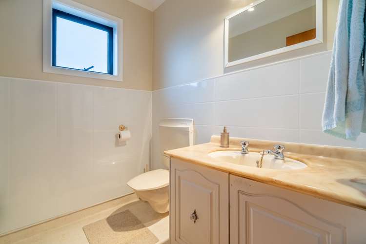 18 Waterford Drive Winton_11