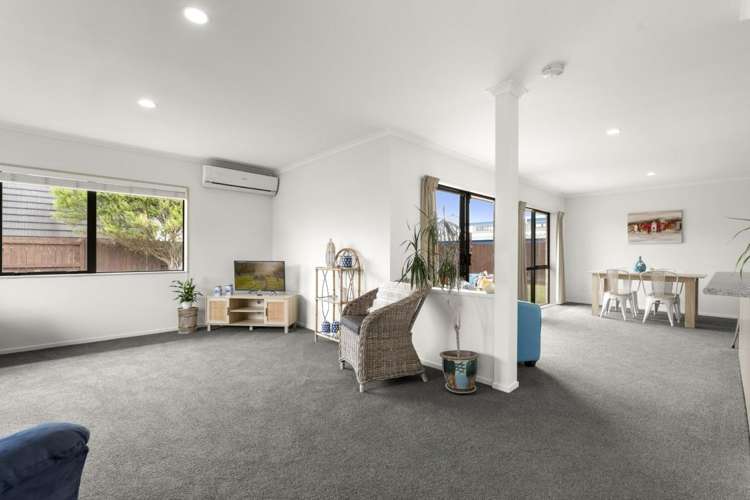 19 Palm Springs Boulevard Papamoa_3