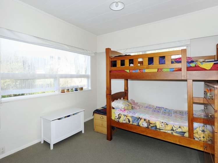 21 Fergusson Street Stoke_15