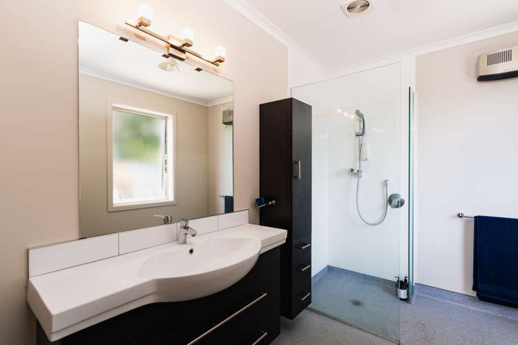 7 Tenby Street Moeraki_14