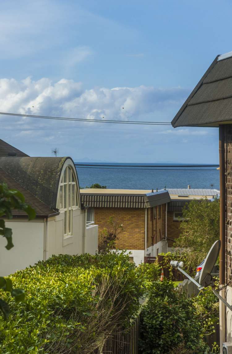 3/18 Rangitoto Terrace Milford_11