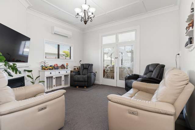 9 Garrison Street Carterton_2