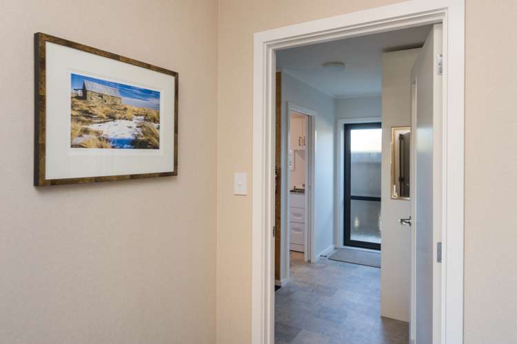 18 Thomson Street West End_15