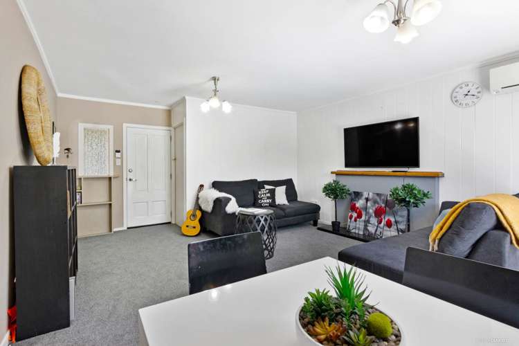 1/37 Garelja Road Henderson_6