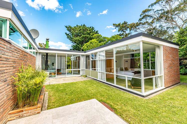 59 Great North Road Saint Johns Hill_28