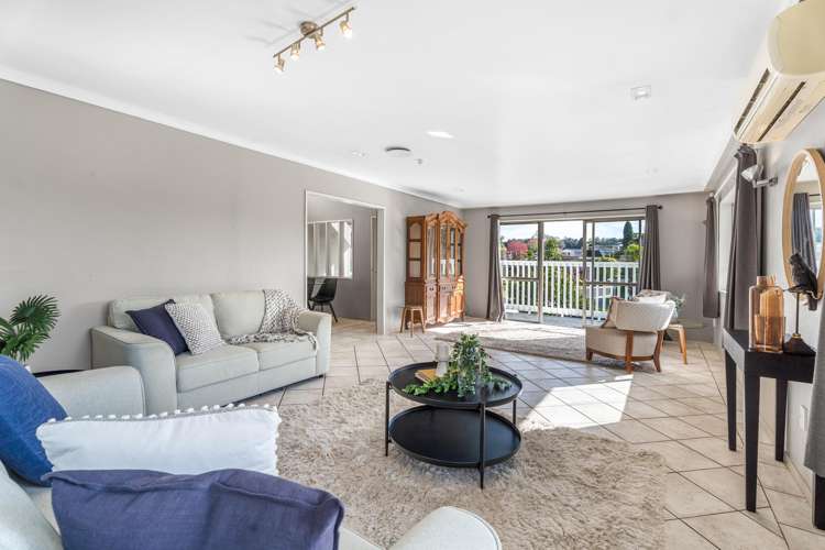 15 Bellfield Road Opaheke_13