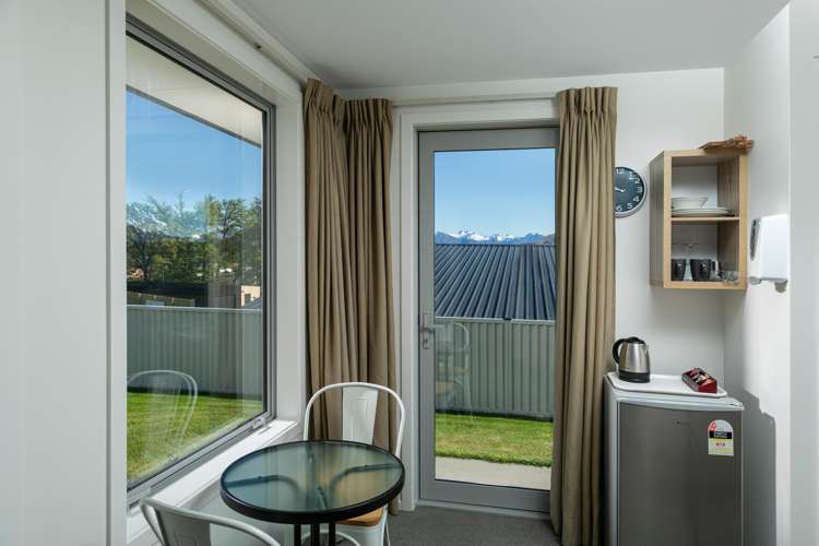 110 West Meadows Drive Wanaka_11