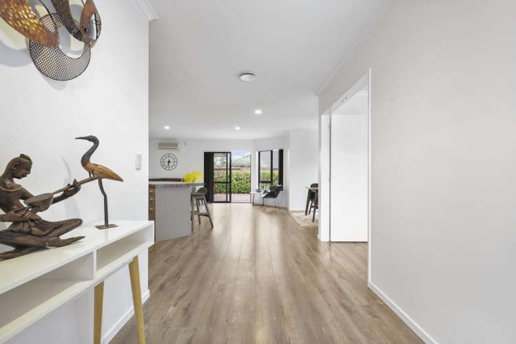 22 Whitford Place Rototuna North_6