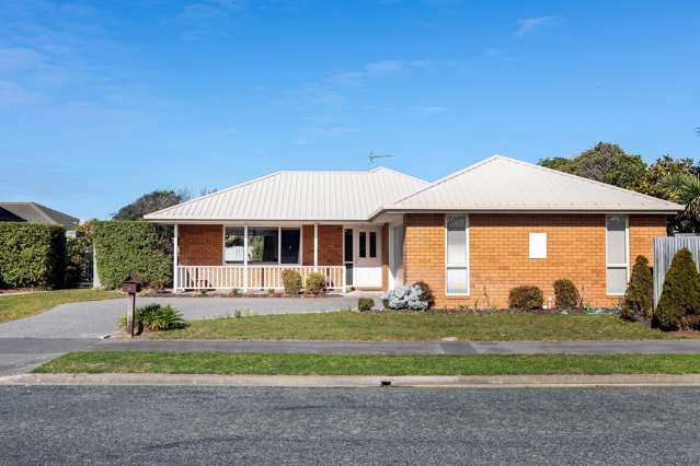 44 Orlando Crescent Waimairi Beach_1