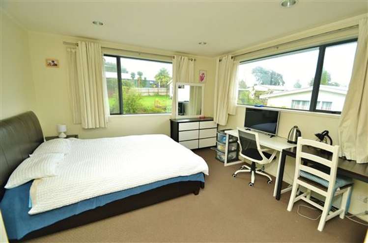 2 Copplestone Place New Lynn_10