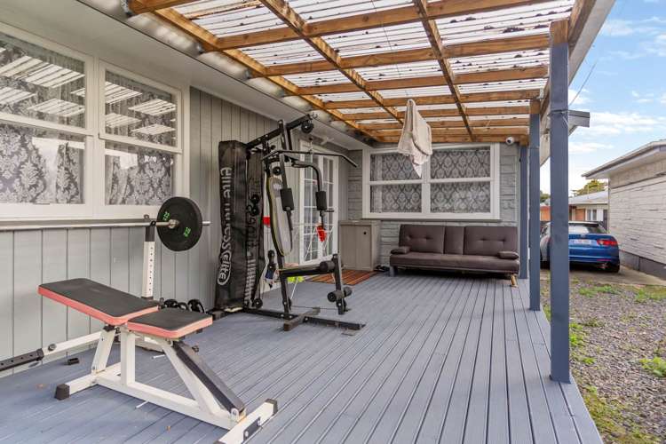 2/51 Eddowes Street Manurewa_15