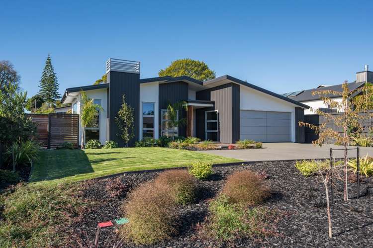 33 Hart Road Richmond_23