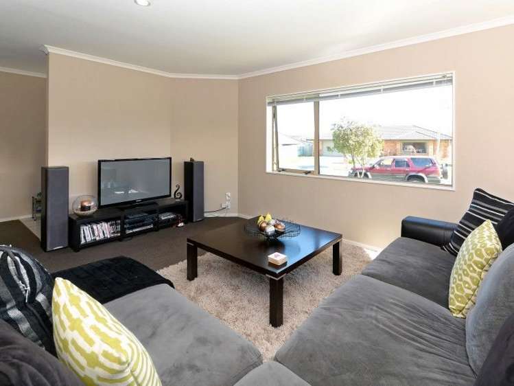 24 Heathfield Avenue Huntington_1