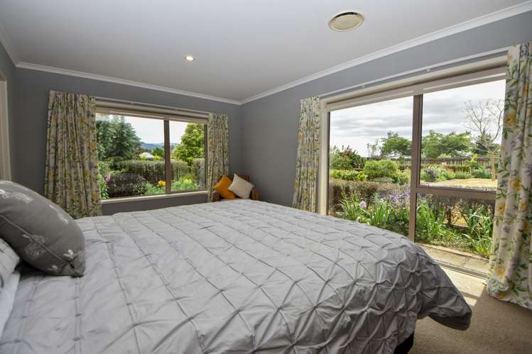 17 Carrington Drive Carterton_13