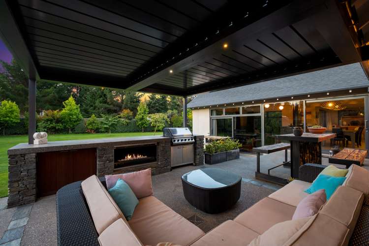 444 Aubrey Road Wanaka_9