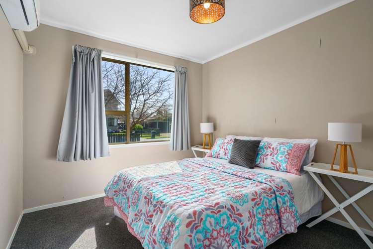 6 Sargeson Place Leamington_15