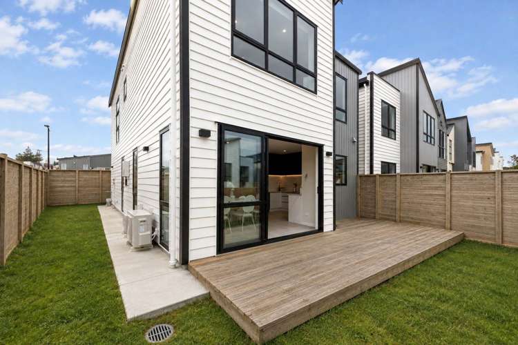 1 Houhora Street Westgate_13