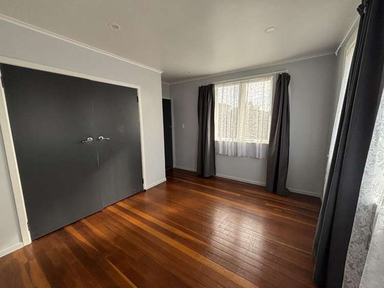 37 Metcalfe Road Ranui_5