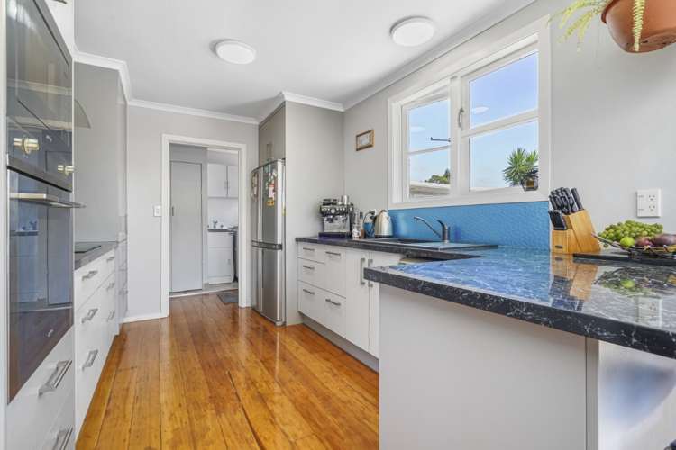 14 Watts Crescent Hamilton East_5