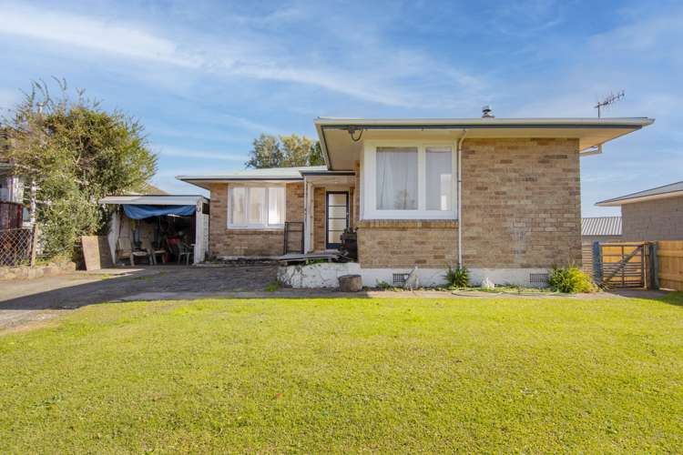 29 Henderson Crescent Parkvale_12
