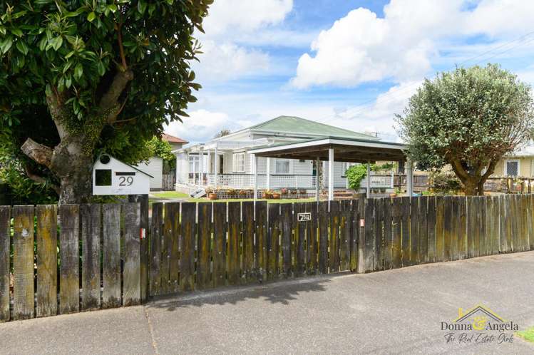 29 Wairau Avenue Avondale_29