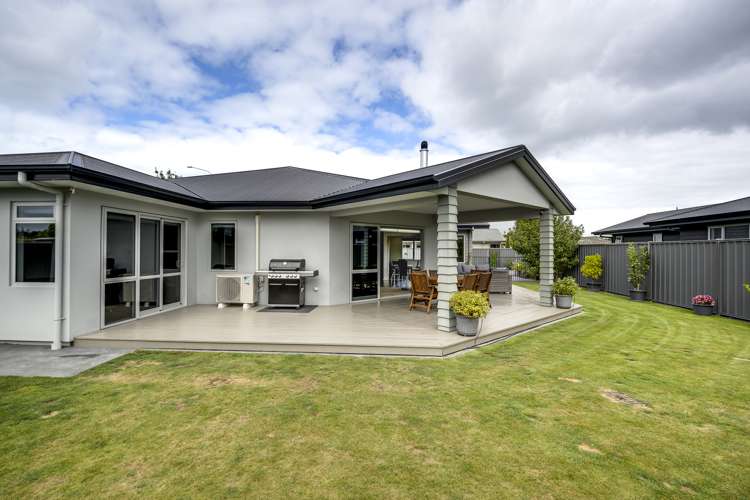 17 Waitaki Way Poraiti_16