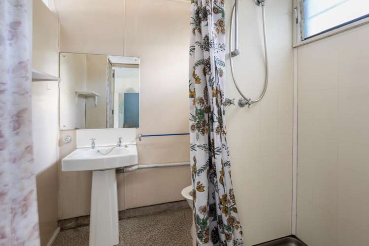 10 Robinson Road Whitianga_13