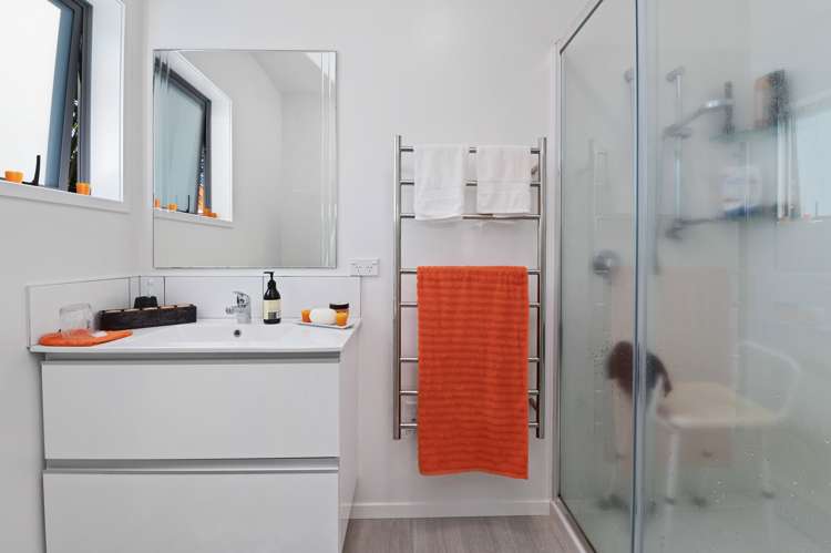 15b Phillip Street Victoria_7