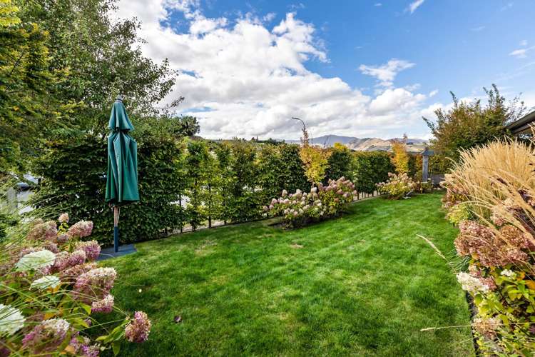 1 Cotswold Court Lower Shotover_18