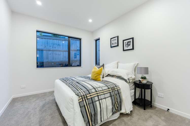 77 Skulander Crescent Millwater_19