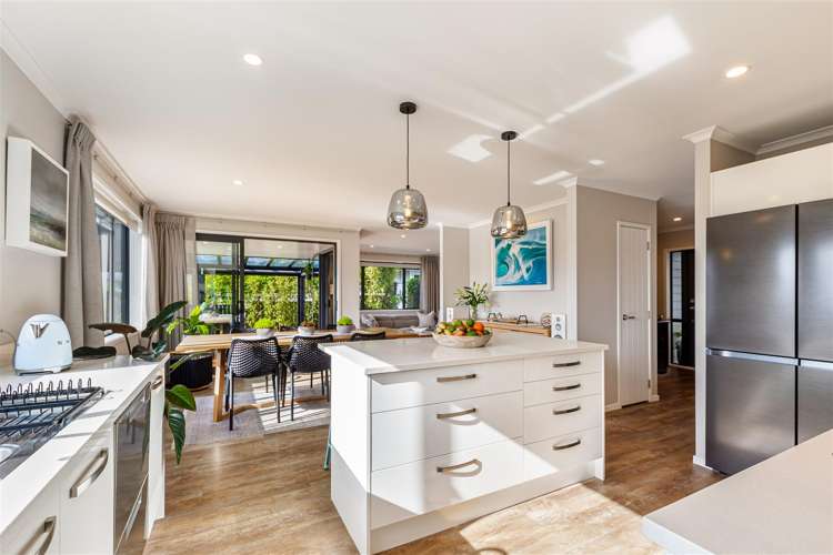 24 Arriere Lane Silverdale_12