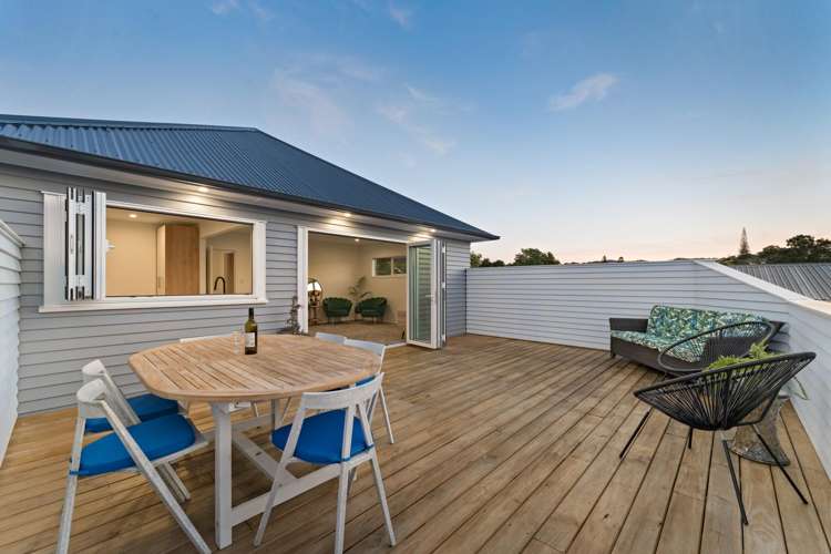 23b Woodglen Road Glen Eden_22