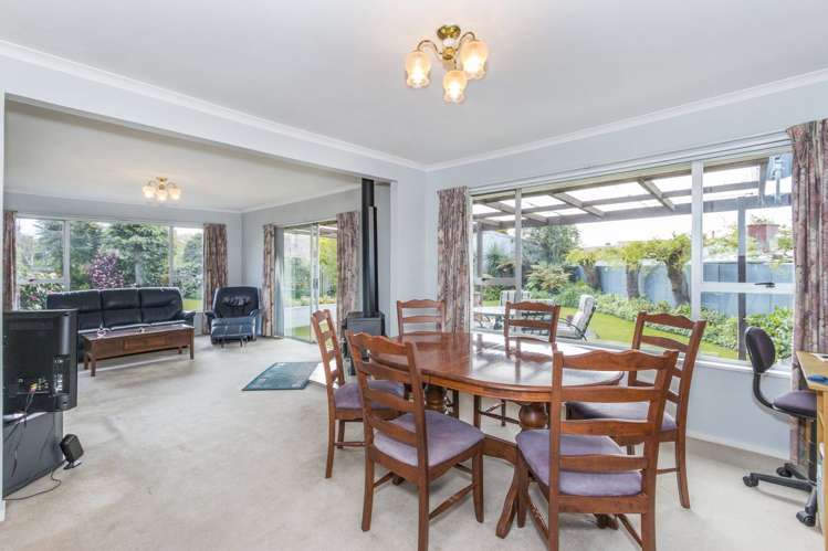 80 Warren Crescent 1454_4