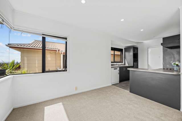 3/52 Agincourt Street Glenfield_4