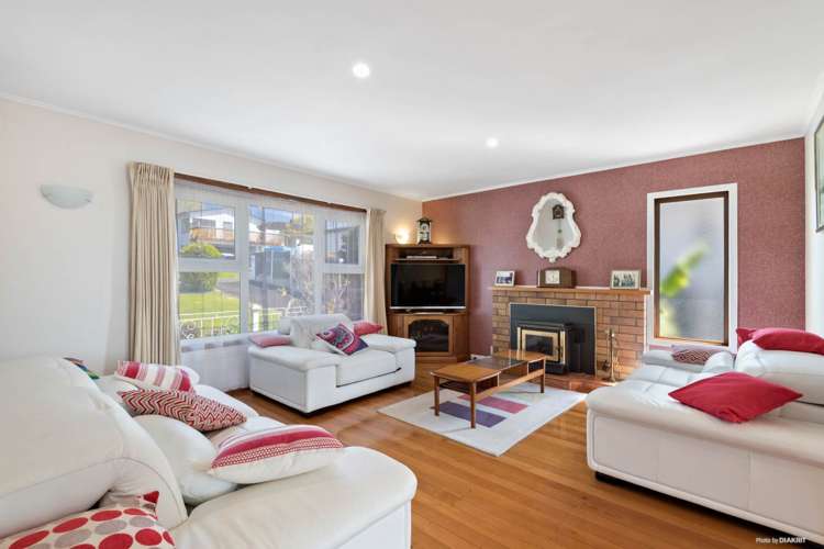 12 Ayrton Street Te Atatu South_10