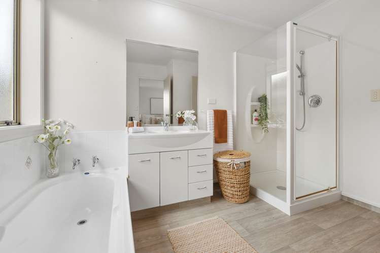 77 The Gardens Drive Papamoa Beach_16