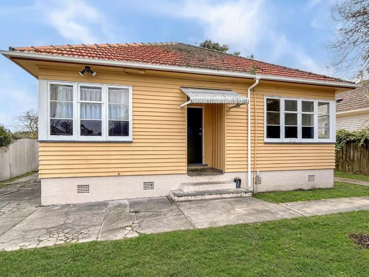 30 Brian Avenue 2120_0