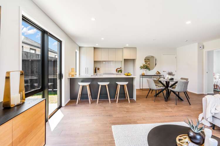 4 Manaakitia Road Paerata_15