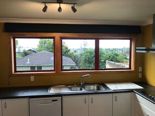 33 Commissariat Road Mount Wellington_3