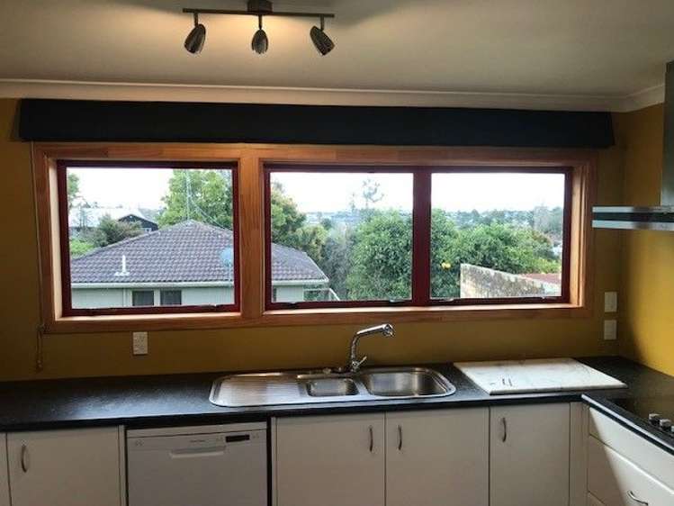 33 Commissariat Road Mount Wellington_3