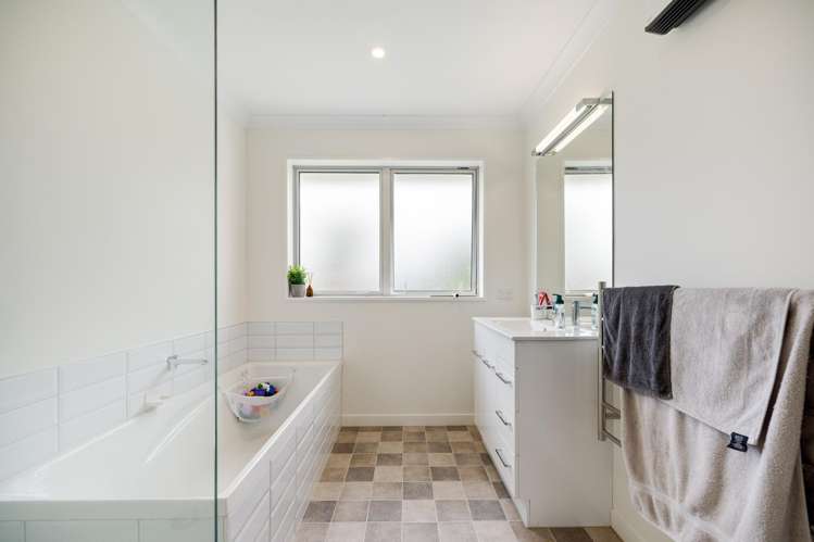 22 Claremont Crescent Amberley_18