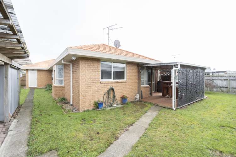 29 Lloyd Drive Nawton_16