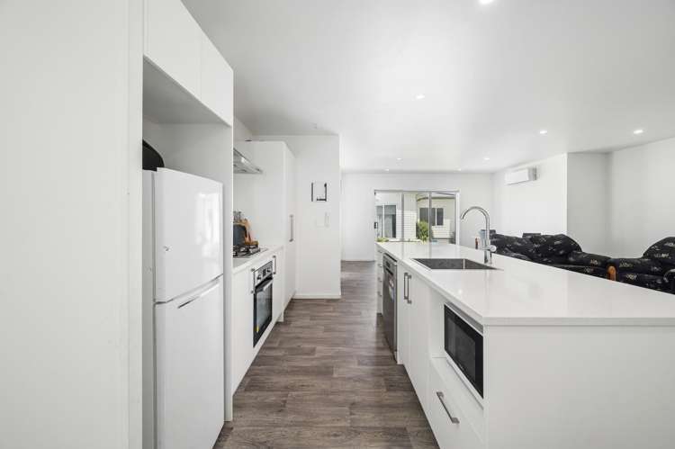 21/16 Ian Street Koutu_5