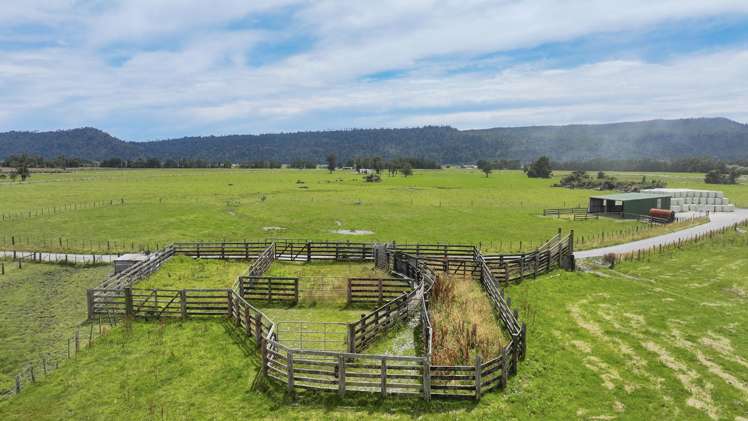 612 Wanganui Flat Road Harihari_28