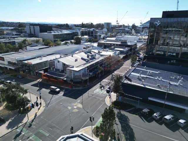 Unit 7, 109 Devonport Road City Centre_4