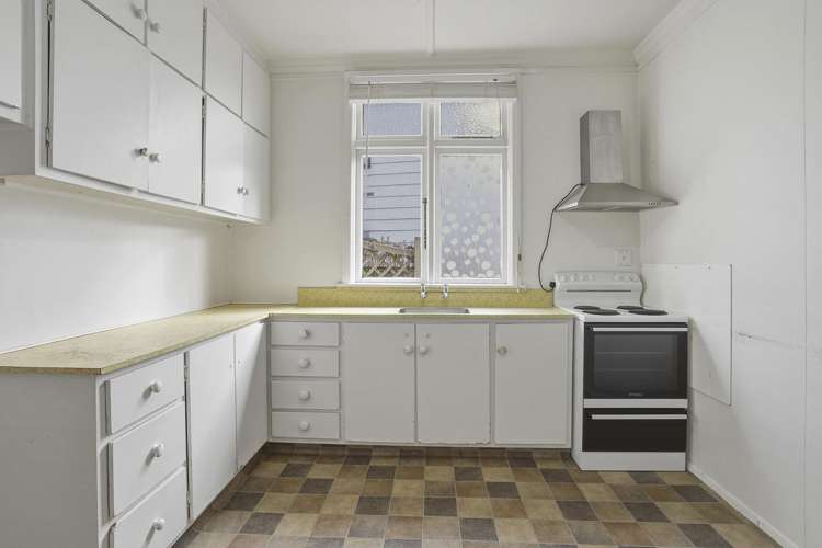 27 Sidey Street Calton Hill_2