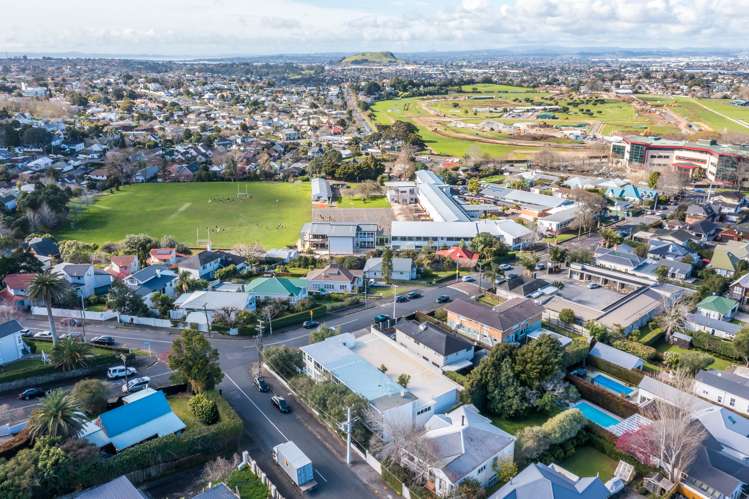 67 Saint Vincent Avenue Remuera_3