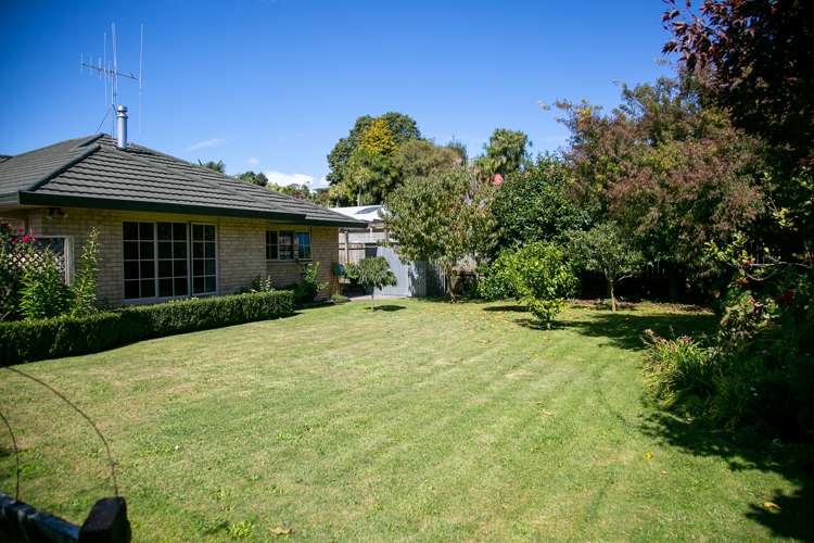 7 Fairburn Place Leamington_13