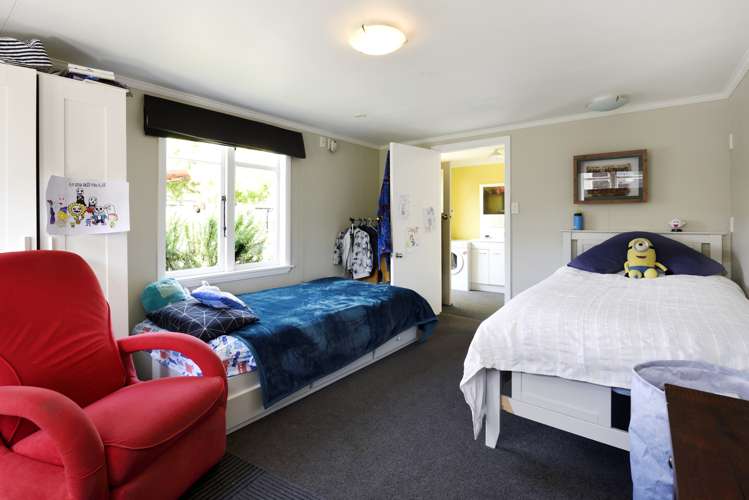 42 Champion Road Richmond_12