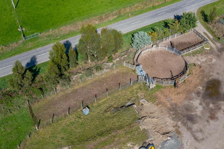 359 Hurunui Mouth Road Domett_40